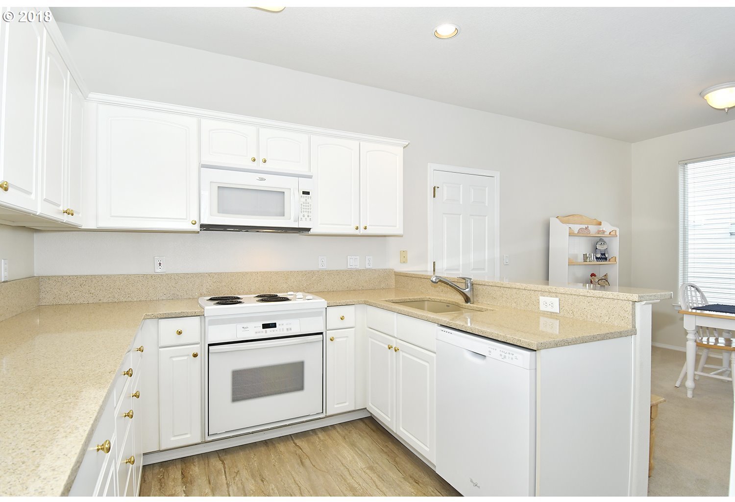 16915 Southwest Theodore Way Beaverton, OR 97006 - Photo 12 of 23 Gallery Image 12
