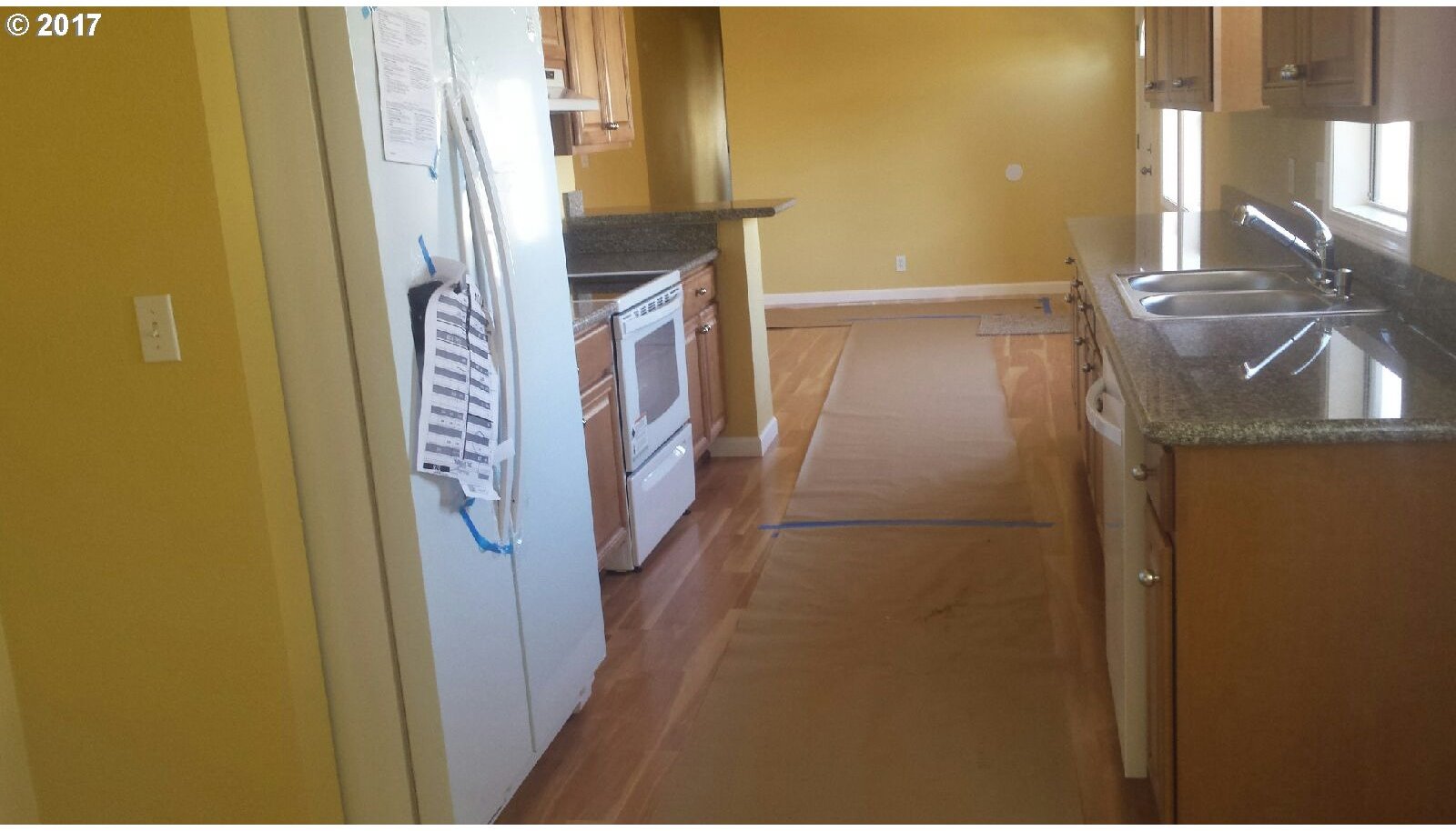 1015 Oak Street, Unit 18 Silverton, OR 97381 - Photo 9 of 15