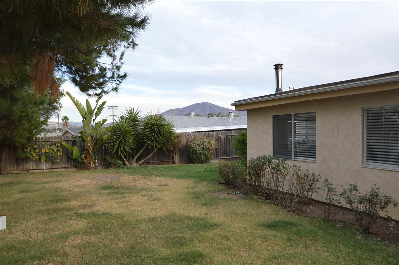 468 Broadview Street Spring Valley, CA 91977 - Photo 3 of 17 Gallery Image 3