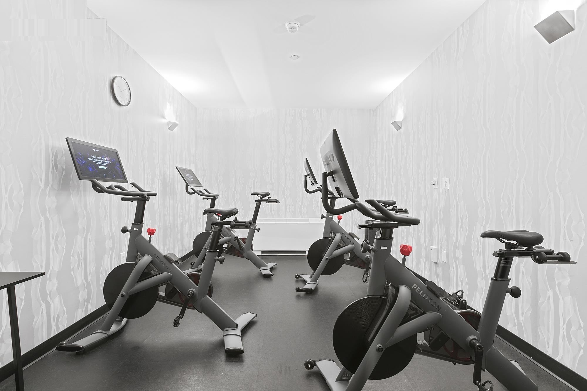360 Furman Street, Unit 842 Brooklyn, NY 11201 - Photo 10 of 19 Gallery Image 10