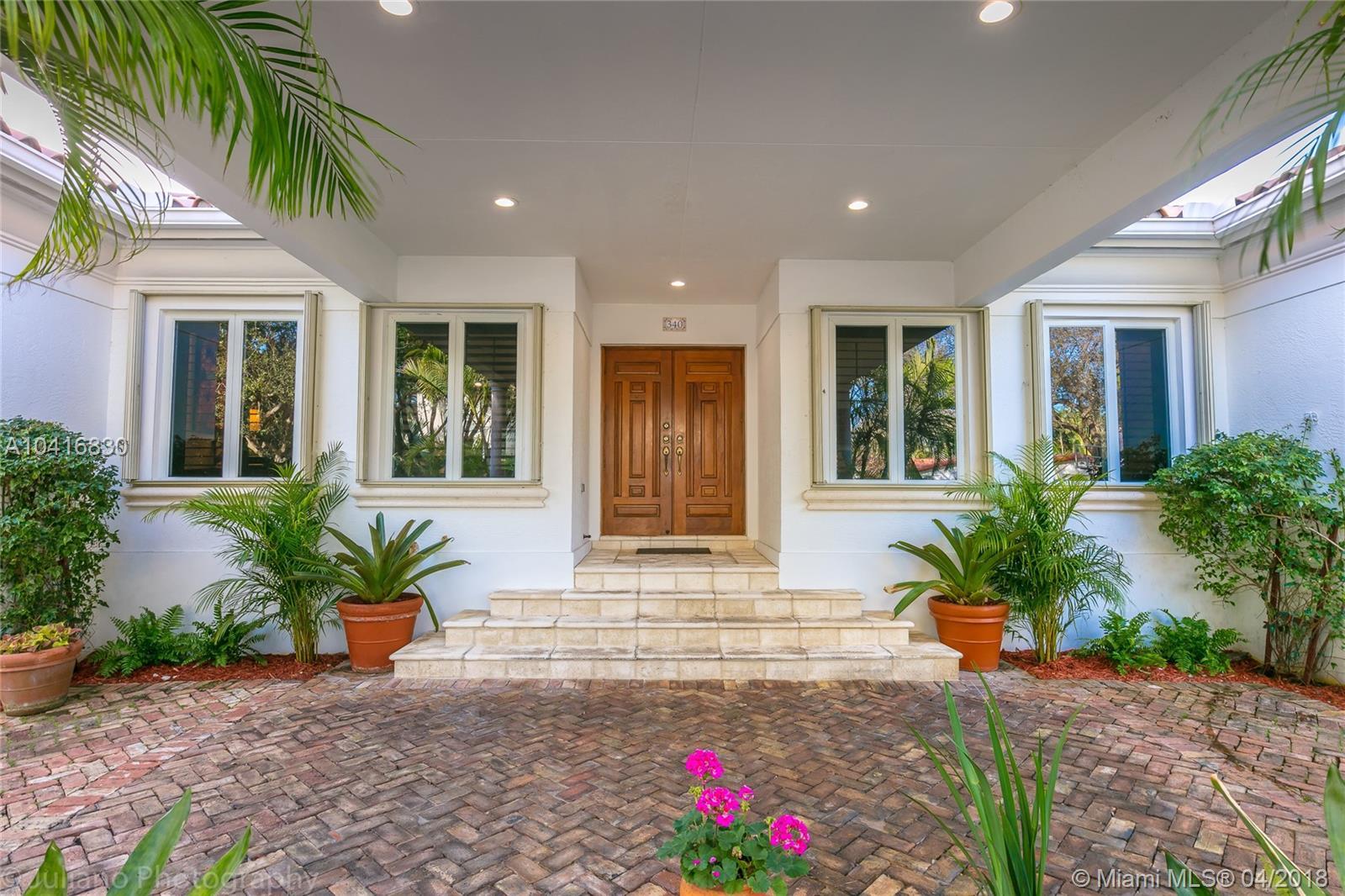 340 Woodcrest Road Key Biscayne, FL 33149 - Photo 4 of 53