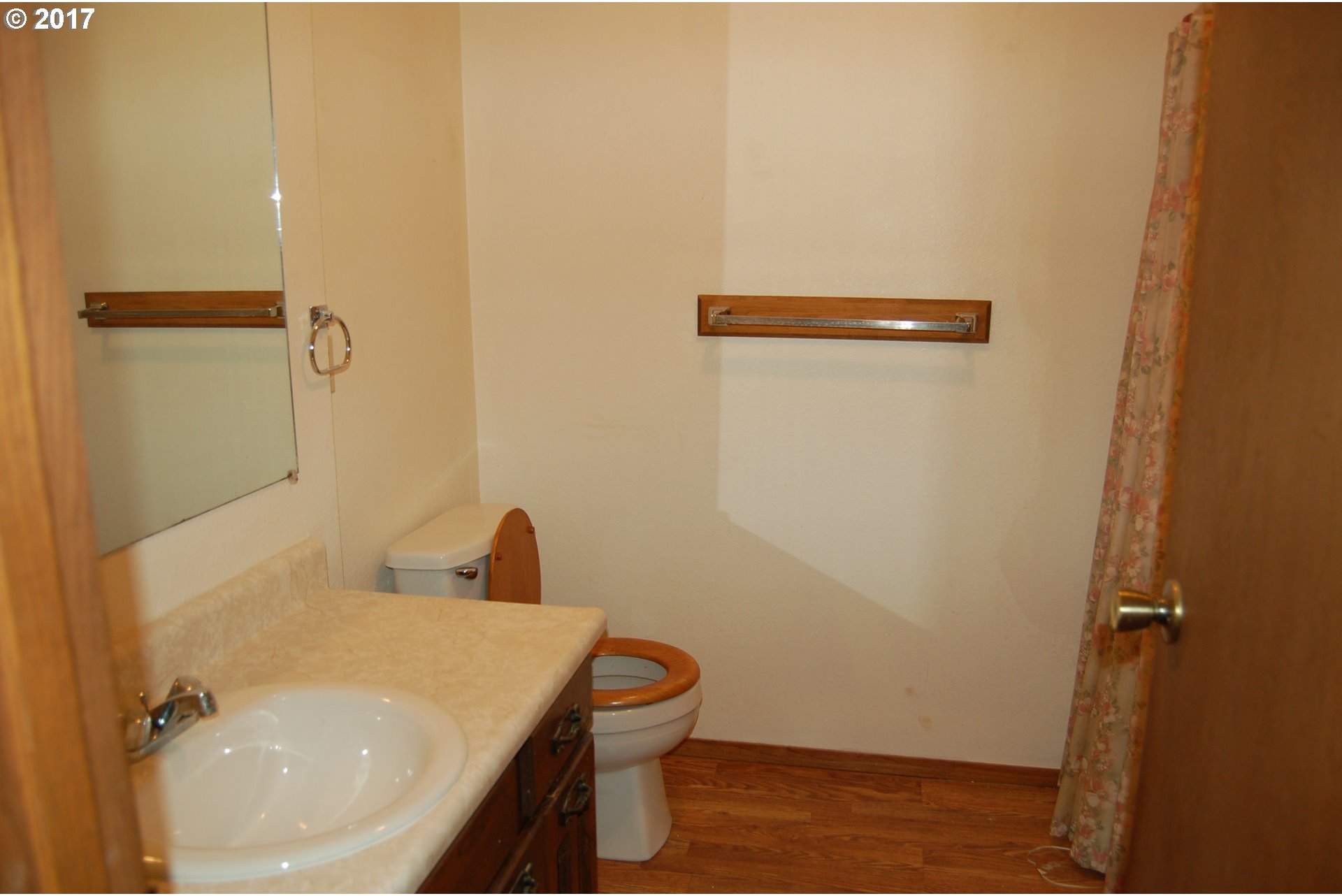 296 Standley Road Glide, OR 97443 - Photo 3 of 18 Gallery Image 3