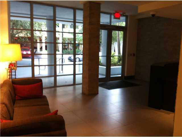 3339 Virginia Street, Unit PH21 Coconut Grove, FL 33133 - Photo 4 of 12