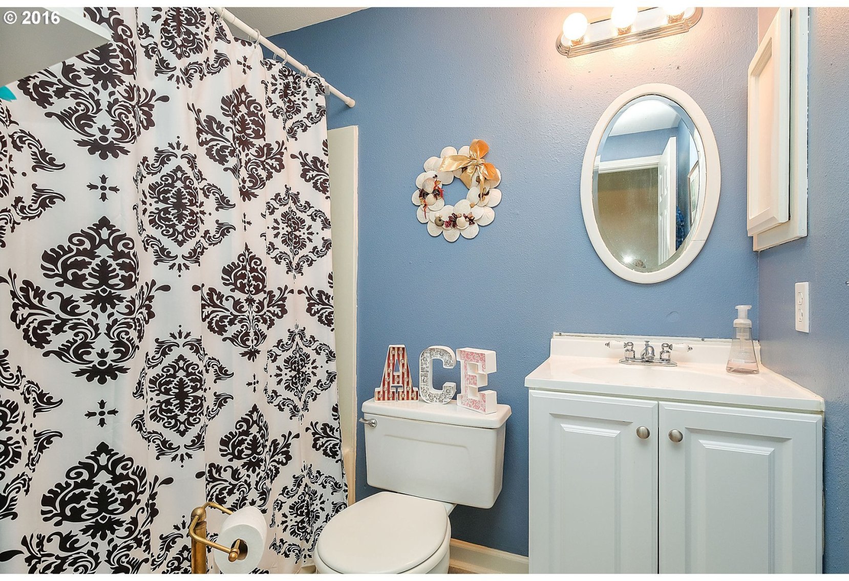 8486 Southwest Mohawk Street Tualatin, OR 97062 - Photo 2 of 21 Gallery Image 2