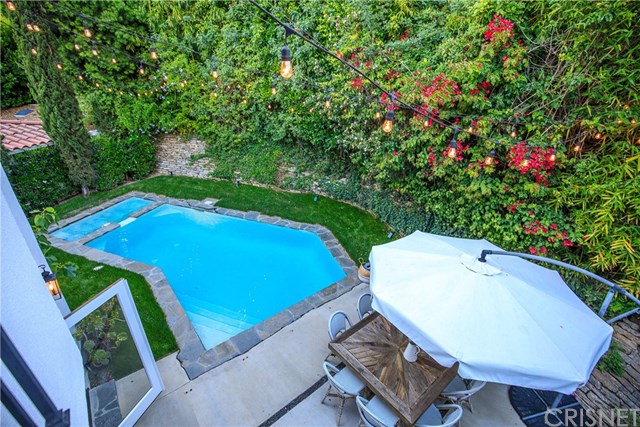 8809 Evanview Drive Los Angeles, CA 90069 - Photo 25 of 46