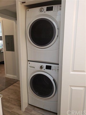 $465,000 | 1462 Merion Way, Unit 30F, Seal Beach, CA 90740