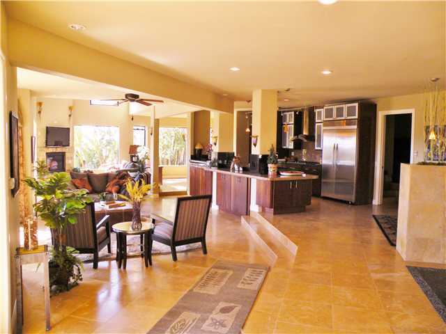 233 Ridge Terrace Encinitas, CA 92024 - Photo 4 of 24