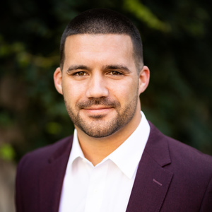 Headshot of Nicholas McCune