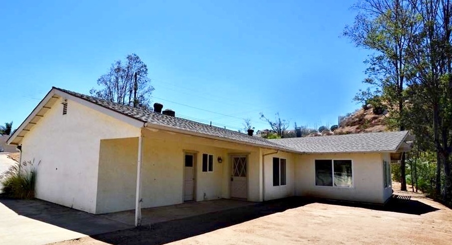 12140 Serena Road Lakeside, CA 92040 - Photo 1 of 20 Gallery Image 1