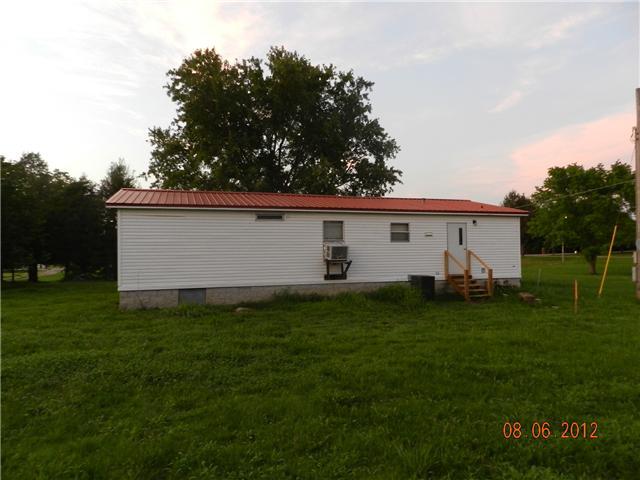 490 West Richmond Shop Road Lebanon, TN 37090 - Photo 5 of 9