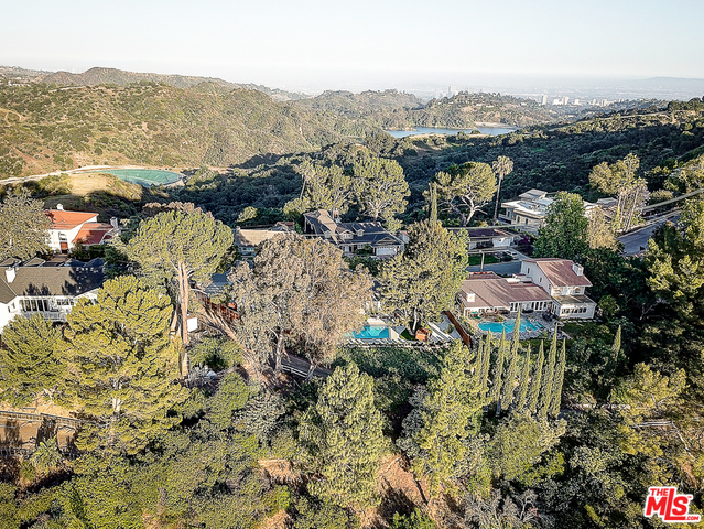 2501 Roscomare Road Los Angeles, CA 90077 - Photo 43 of 43