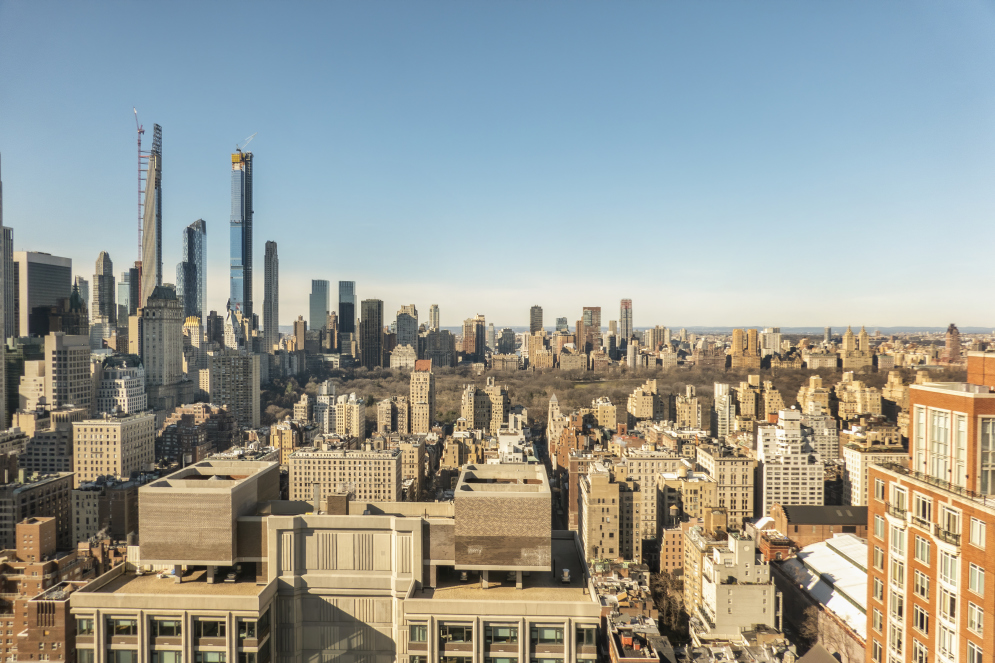 200-210 East 65th Street, Unit 38N Manhattan, NY 10065 - Photo 10 of 11