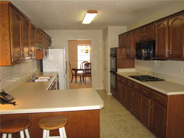 3942 Altruria Road Bartlett, TN 38135 - Photo 7 of 25 Gallery Image 7