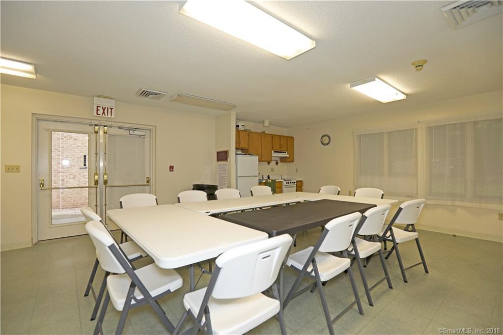 46 St James Street, Unit 15 Manchester, CT 06040 - Photo 20 of 22