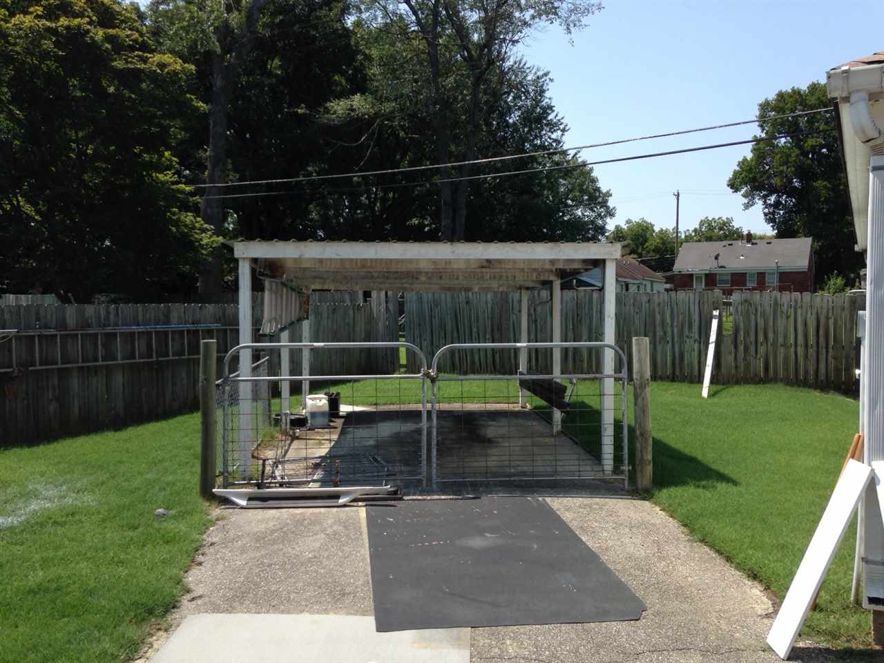 1189 Wingfield Road Memphis, TN 38122 - Photo 16 of 20