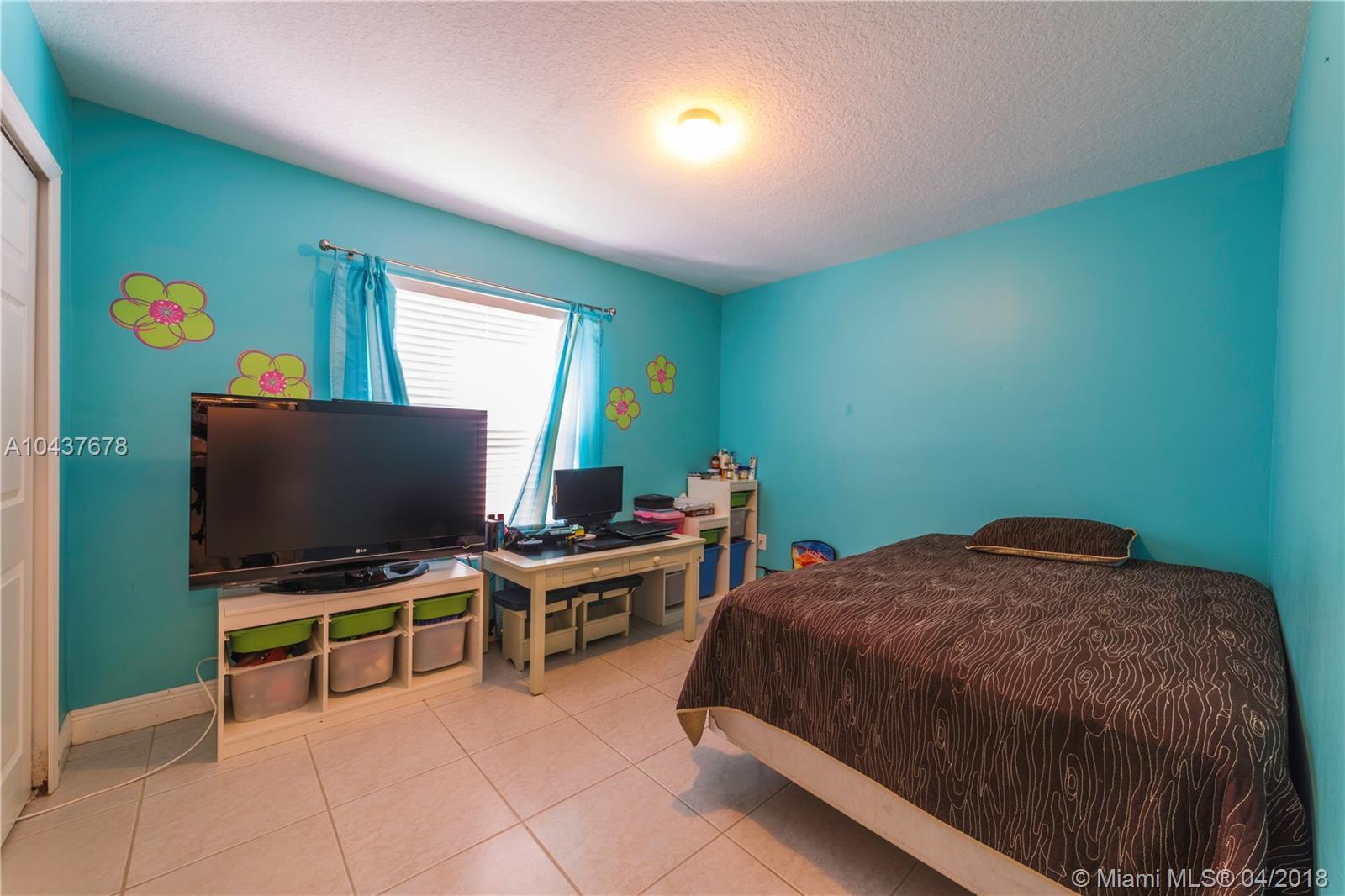 2641 Southwest 153rd Path Miami, FL 33185 - Photo 20 of 30 Gallery Image 20