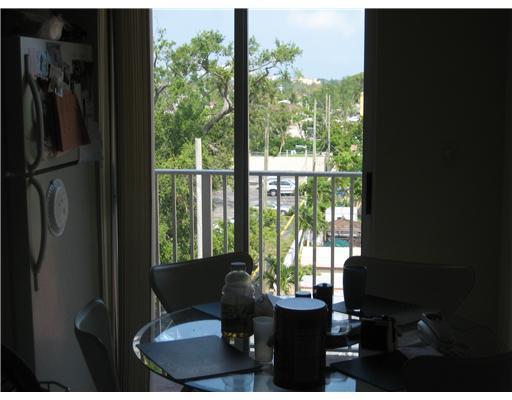 2575 Southwest 27th Avenue, Unit 508 Miami, FL 33133 - Photo 7 of 7