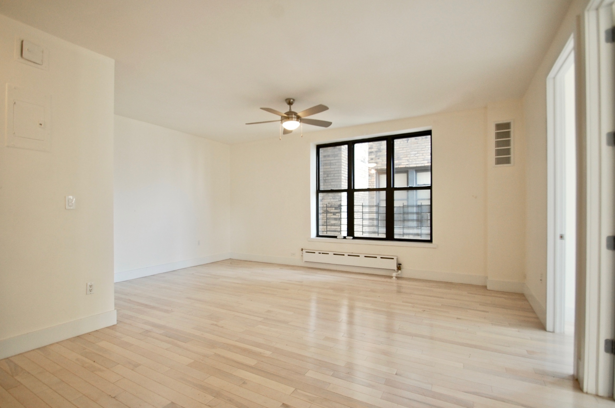 658 West 188th Street, Unit 2H Manhattan, NY 10040 - Photo 5 of 14