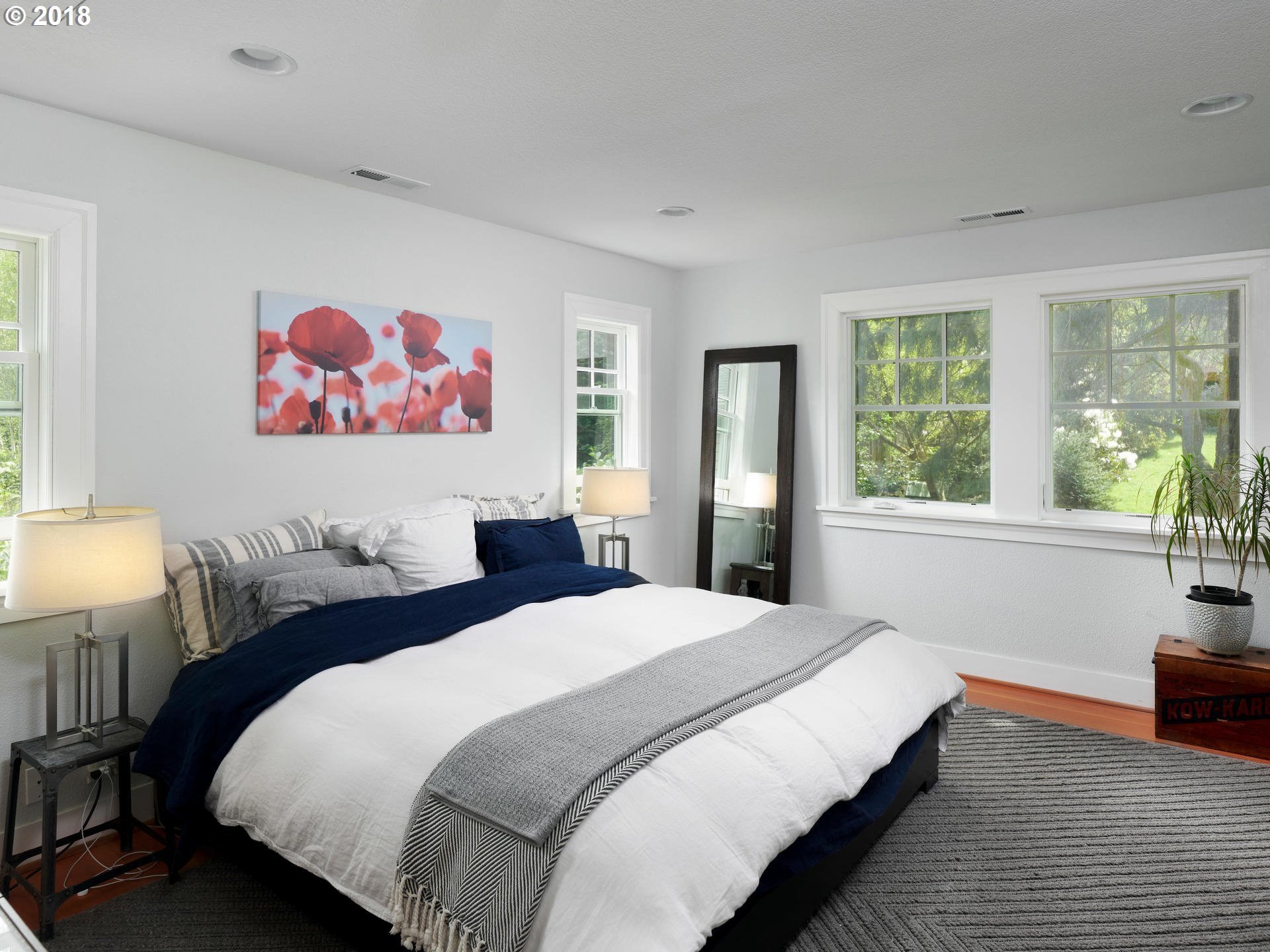 2798 Southwest Old Orchard Road Portland, OR 97201 - Photo 15 of 31