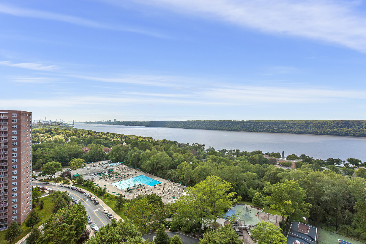 5800 Arlington Avenue, Unit 19U Bronx, NY 10471 - Photo 13 of 23