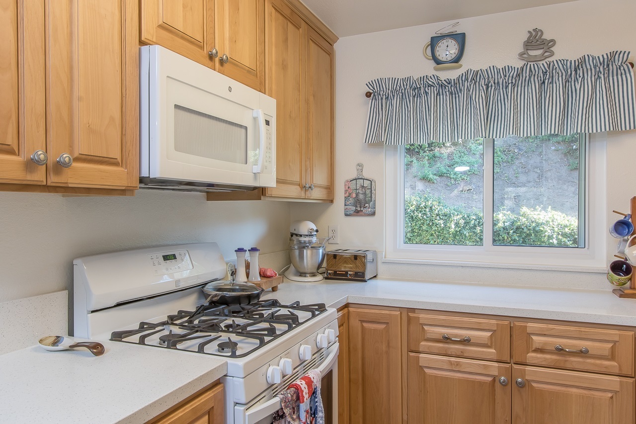 10775 Riderwood Terrace, Unit A Santee, CA 92071 - Photo 11 of 22 Gallery Image 11