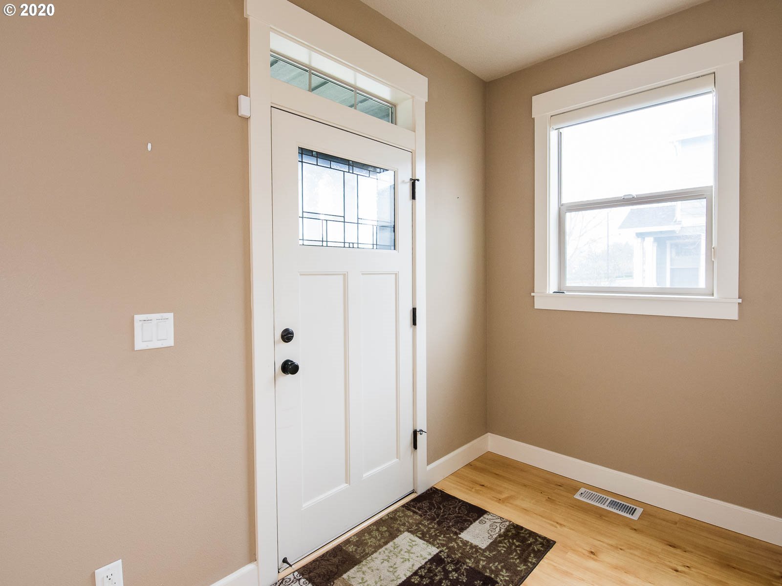 705 Northeast Jackson Street Hillsboro, OR 97124 - Photo 12 of 28