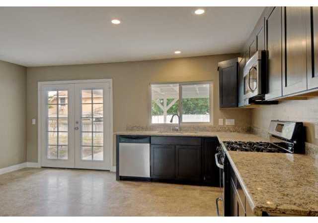 9863 Via Rita Santee, CA 92071 - Photo 7 of 19 Gallery Image 7