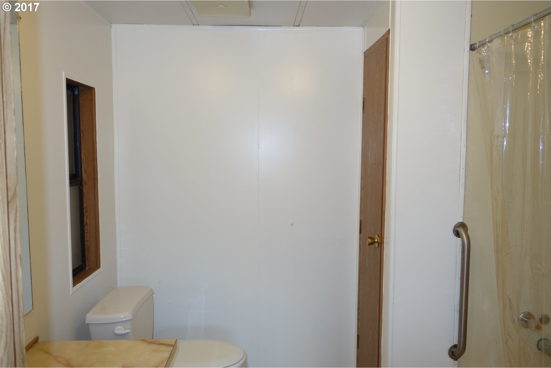 1424 Brislawn Loop Road White Salmon, WA 98672 - Photo 20 of 22 Gallery Image 20