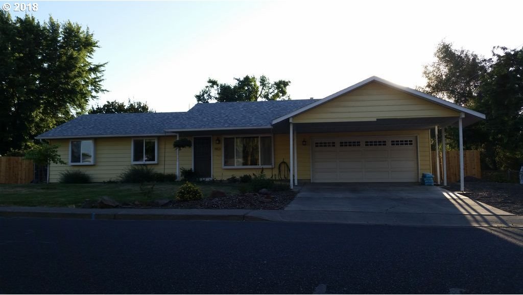 1903 Southwest 43rd Street Pendleton, OR 97801 - Photo 1 of 14