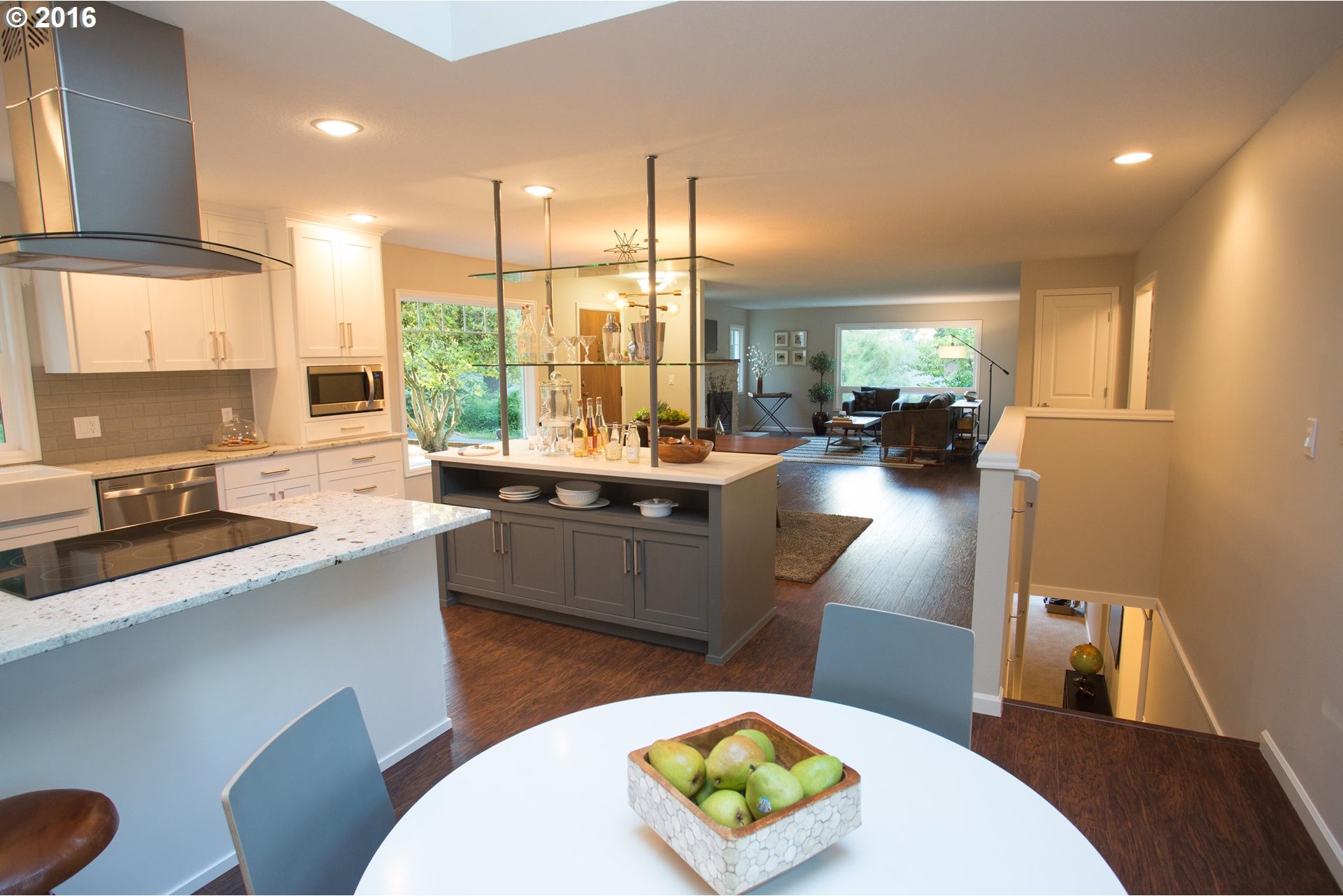 10220 Southwest Lancaster Road Portland, OR 97219 - Photo 26 of 28 Gallery Image 26