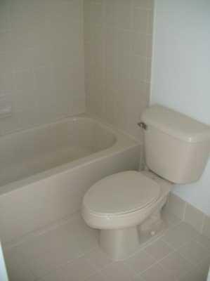 4256 Northeast 9th Street, Unit 4256 Homestead, FL 33033 - Photo 7 of 7