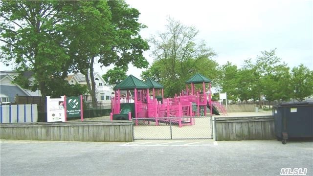 61 Truxton Road Island Park, NY 11558 - Photo 9 of 11