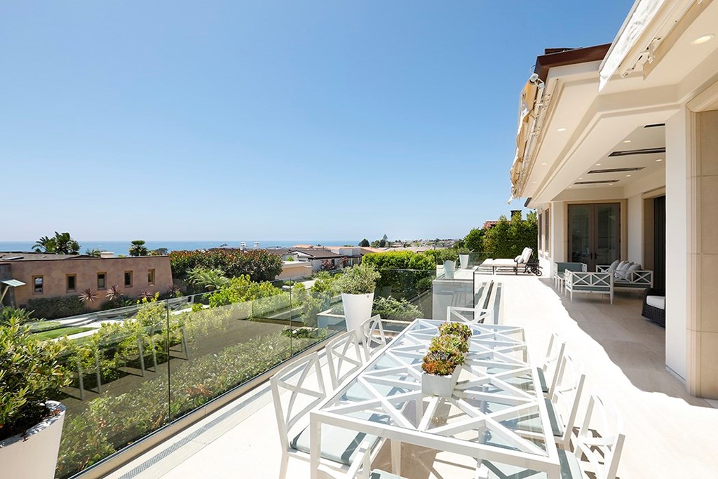 4521 Roxbury Road Corona del Mar, CA 92625 - Photo 37 of 40