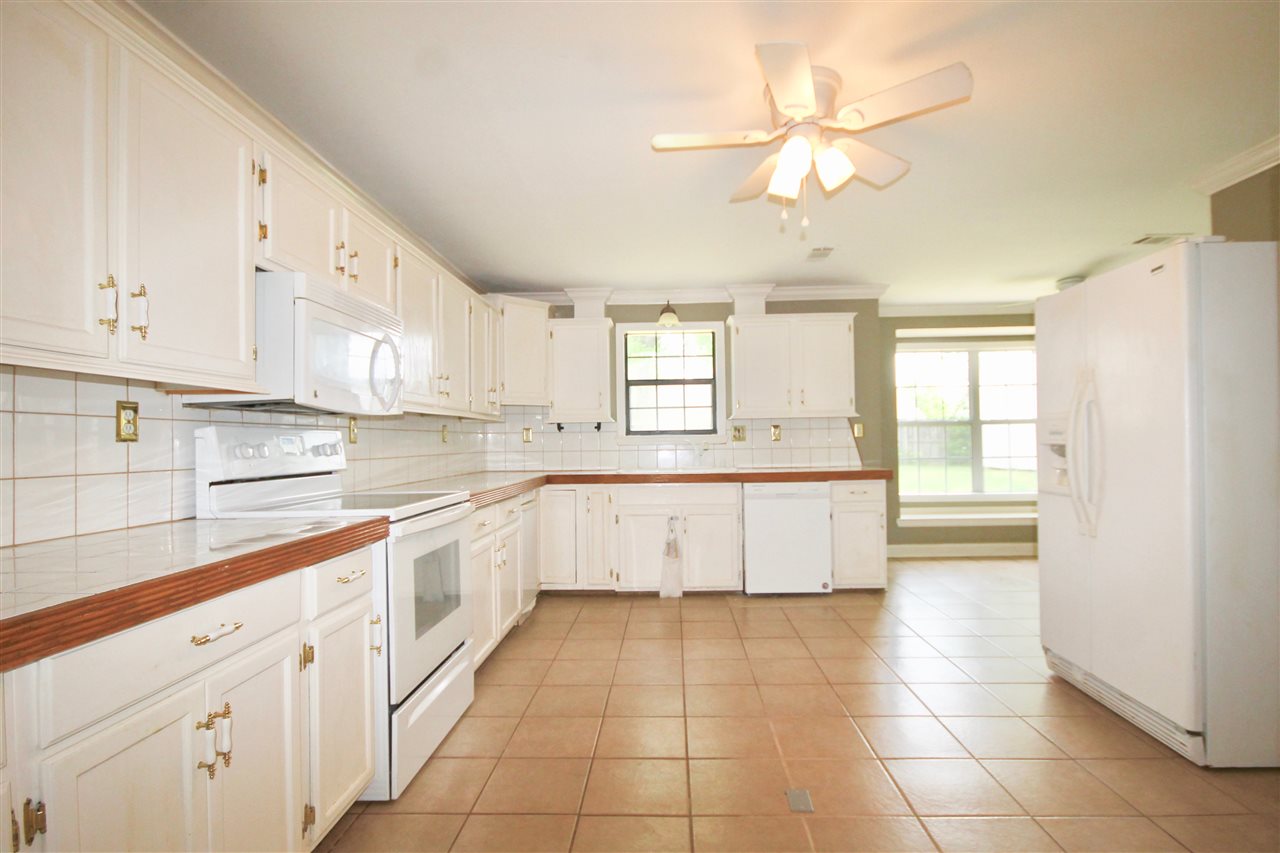 6424 Yale Road Bartlett, TN 38134 - Photo 7 of 16 Gallery Image 7