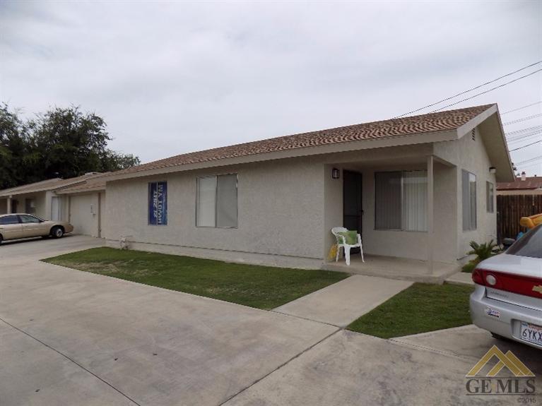 1207 Mccurdy Drive Bakersfield, CA 93306 - Photo 3 of 4