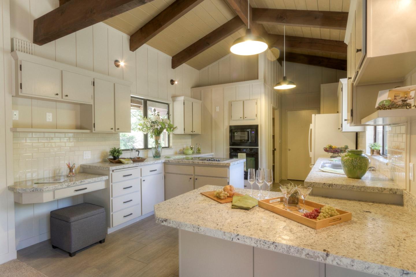 1365 Amesti Road Corralitos, CA 95076 - Photo 4 of 17