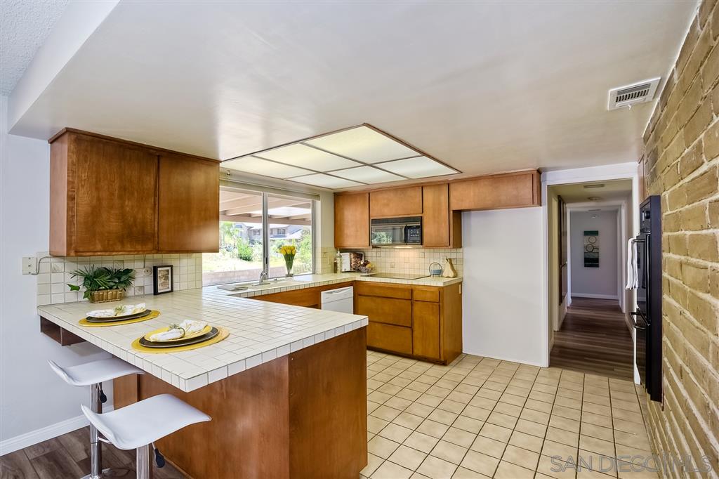 12873 Indian Trail Road Poway, CA 92064 - Photo 12 of 25 Gallery Image 12