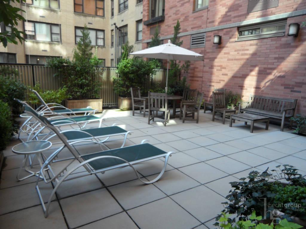 Century Tower 400 E 90th St, Manhattan, NY 10128 - Photo 15 of 15