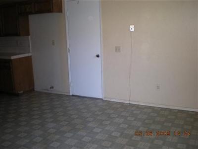 2312 Fairview Road Bakersfield, CA 93304 - Photo 3 of 9 Gallery Image 3