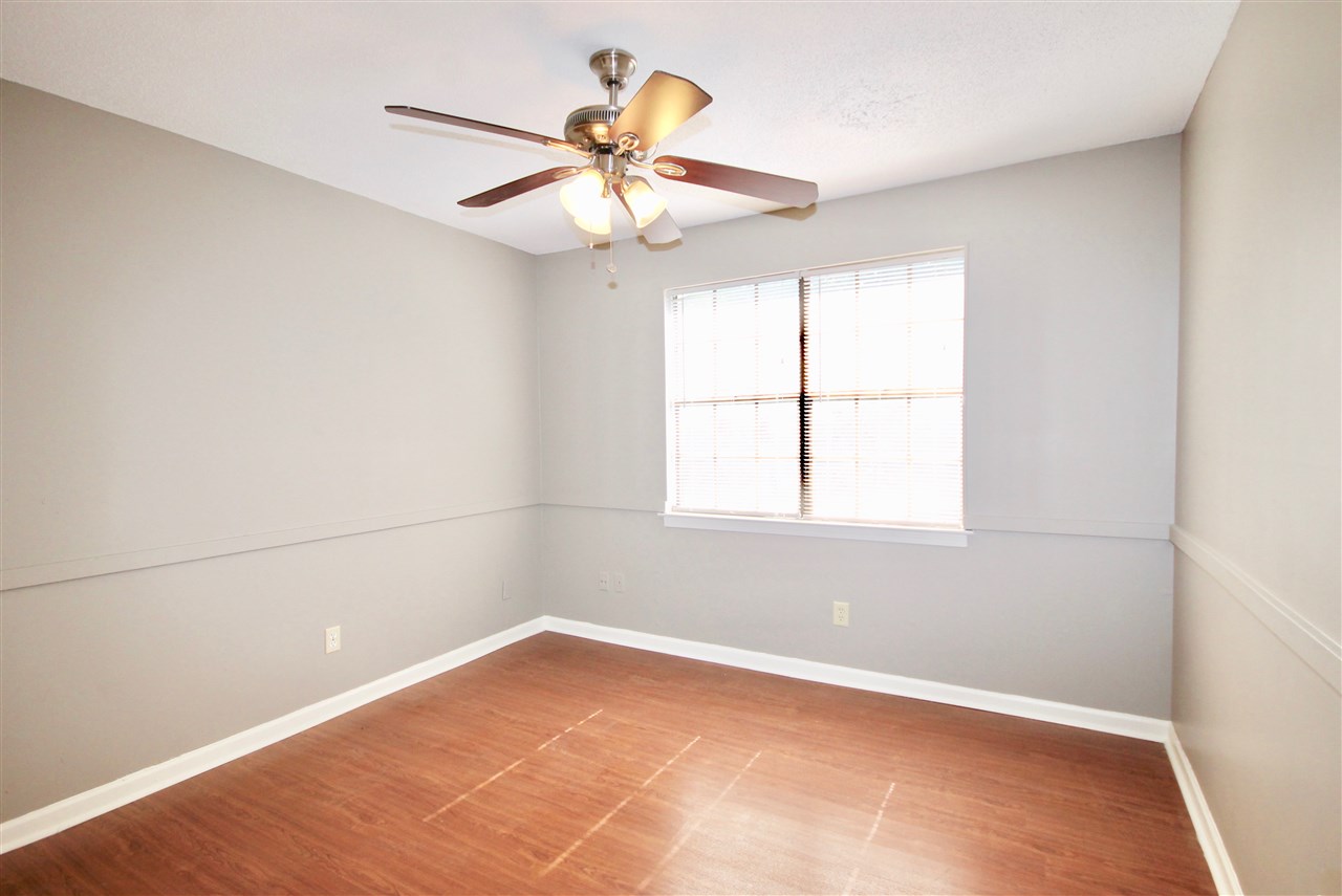 2872 South Mendenhall Road Memphis, TN 38115 - Photo 11 of 12
