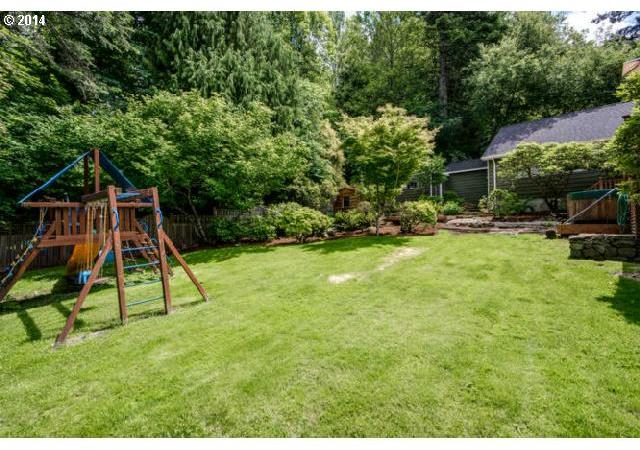 638 Northwest Skyline Crest Road Portland, OR 97229 - Photo 14 of 16 Gallery Image 14