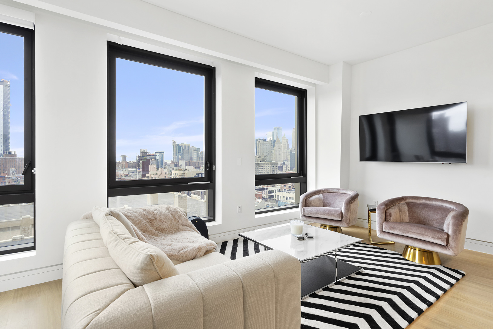 242 Broome Street, Unit 14A Manhattan, NY 10002 - Photo 2 of 8