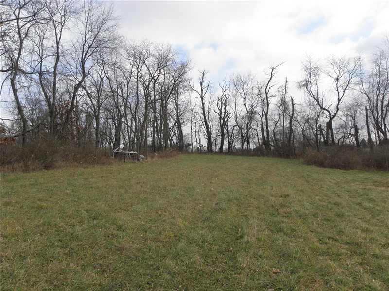 304 Patterson Road Eighty Four, PA 15330 - Photo 7 of 11