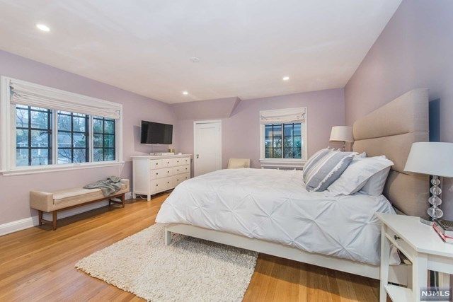 137 Summit Avenue Montclair, NJ 07043 - Photo 15 of 25