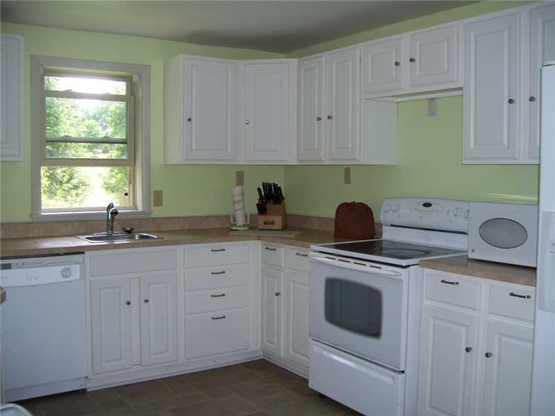 160 Freeman Falls Road Acme, PA 15610 - Photo 8 of 22 Gallery Image 8