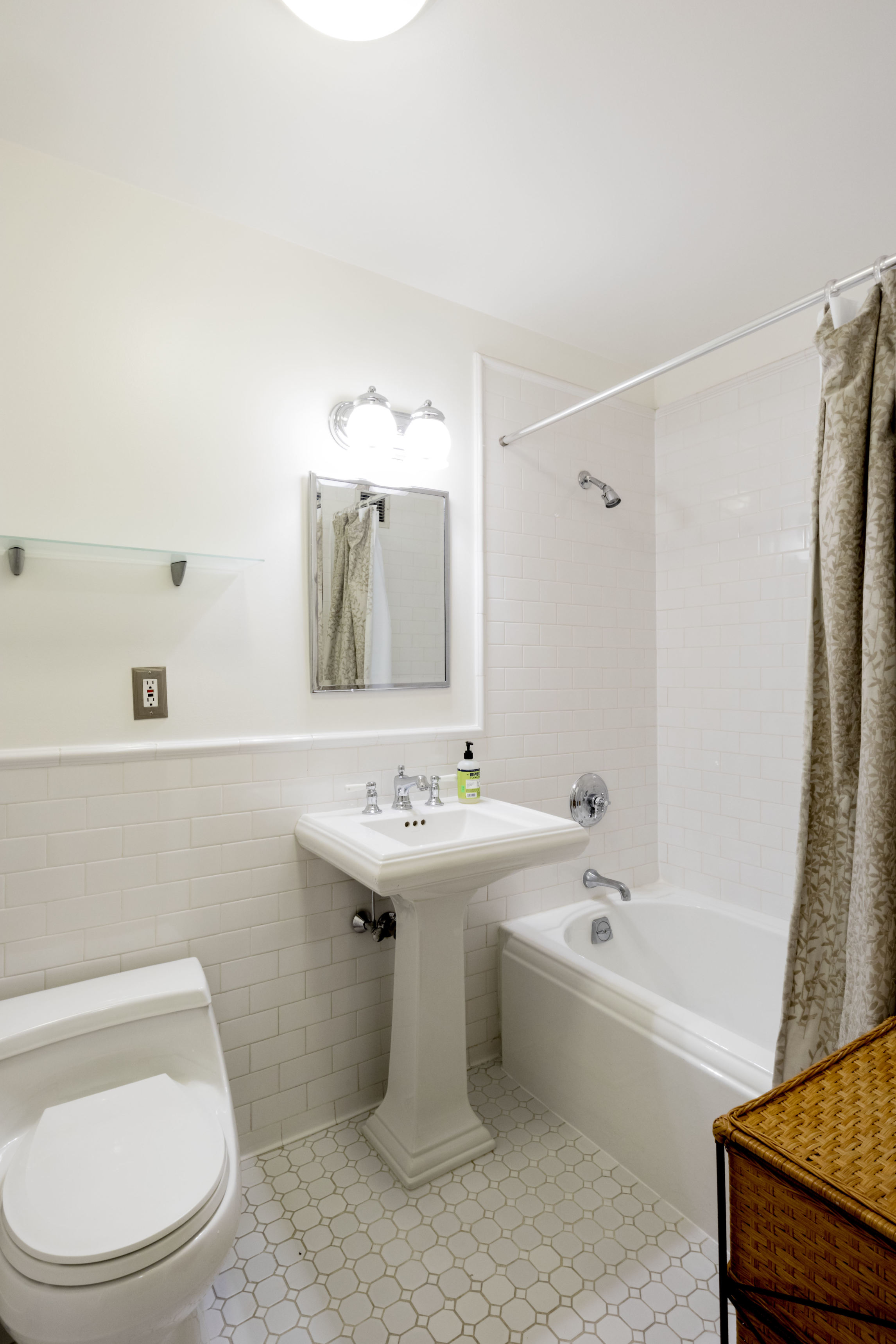 99 Jane Street, Unit 4L Manhattan, NY 10014 - Photo 9 of 11