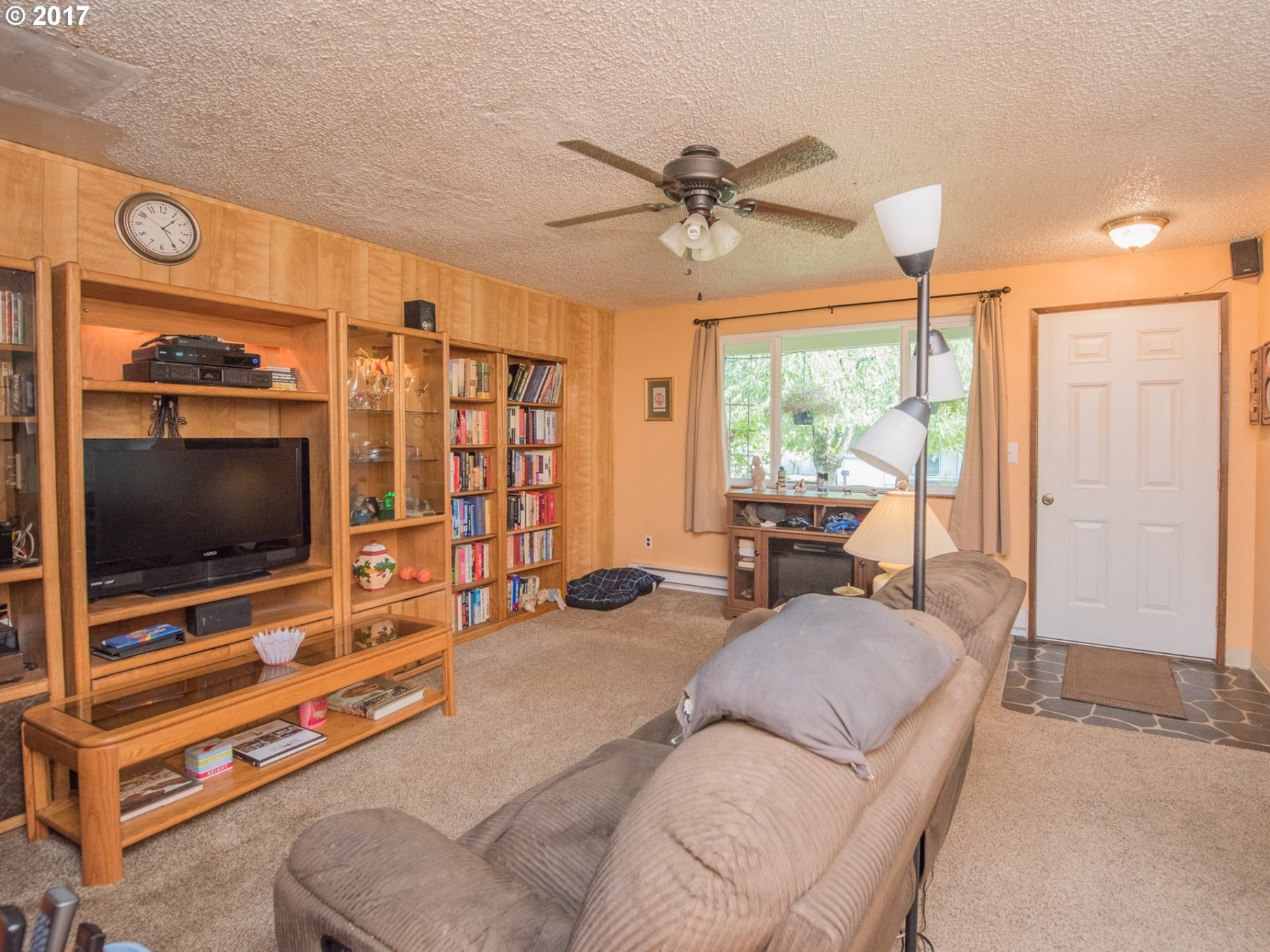 1827 Southeast Regner Road Gresham, OR 97080 - Photo 15 of 31 Gallery Image 15