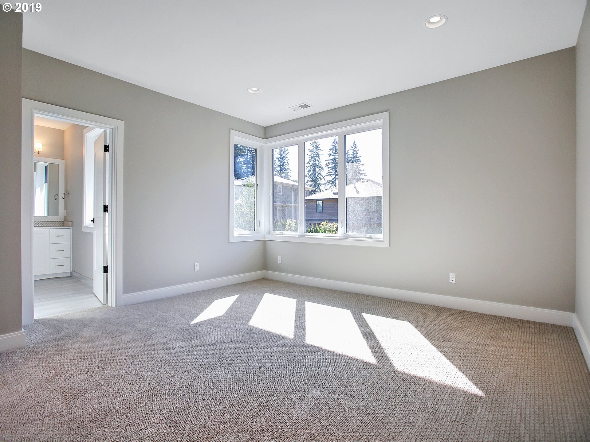 13596 Goodall Road Lake Oswego, OR 97034 - Photo 26 of 32 Gallery Image 26