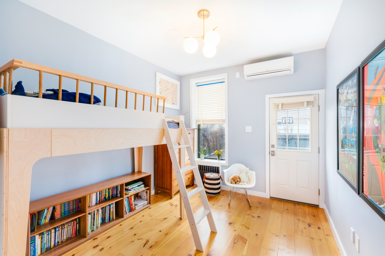 598 17th Street Brooklyn, NY 11218 - Photo 3 of 17