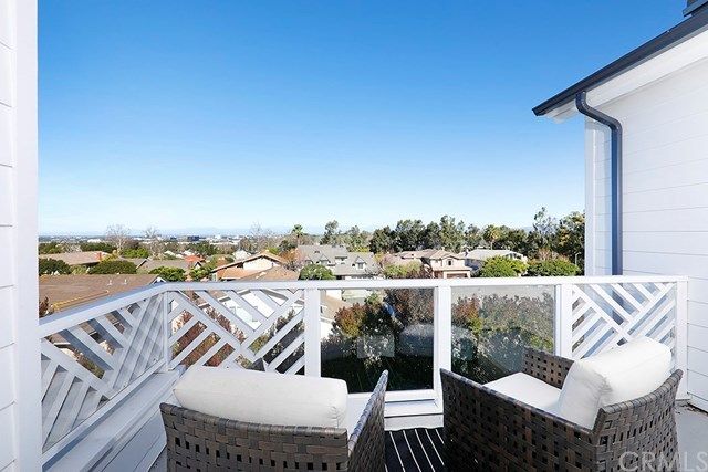 $3,550,000 | 2320 Port Aberdeen Place, Newport Beach, CA 92660